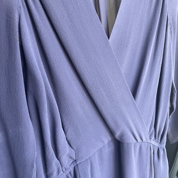 Aritzia Babaton Blouse - Picture 4 of 4